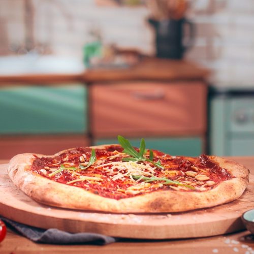 bedda-rezepte-vegane-pizza-mit-rucola Vegane Pizza mit Rucola und Pinienkernen